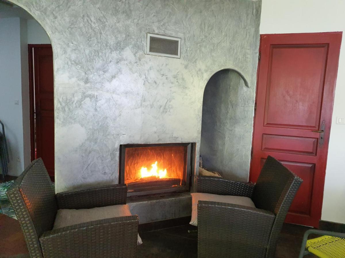 Cabanès des Aresquiers Maison de vacances Frontignan Esterno foto